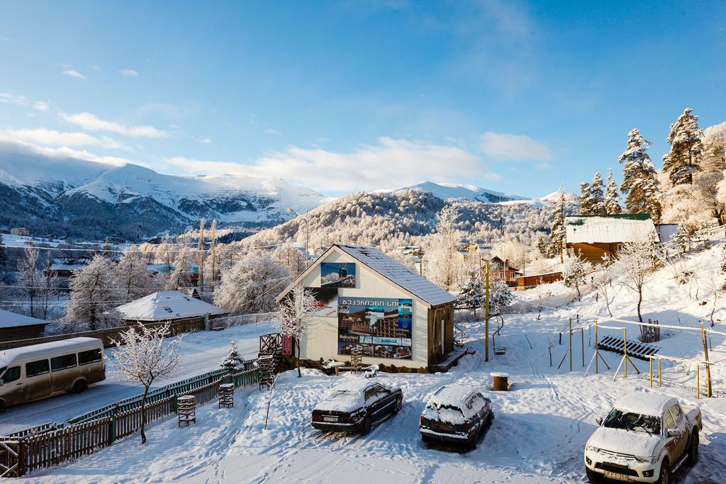 Hotel Apollon บาคูเรียนี ภายนอก รูปภาพ