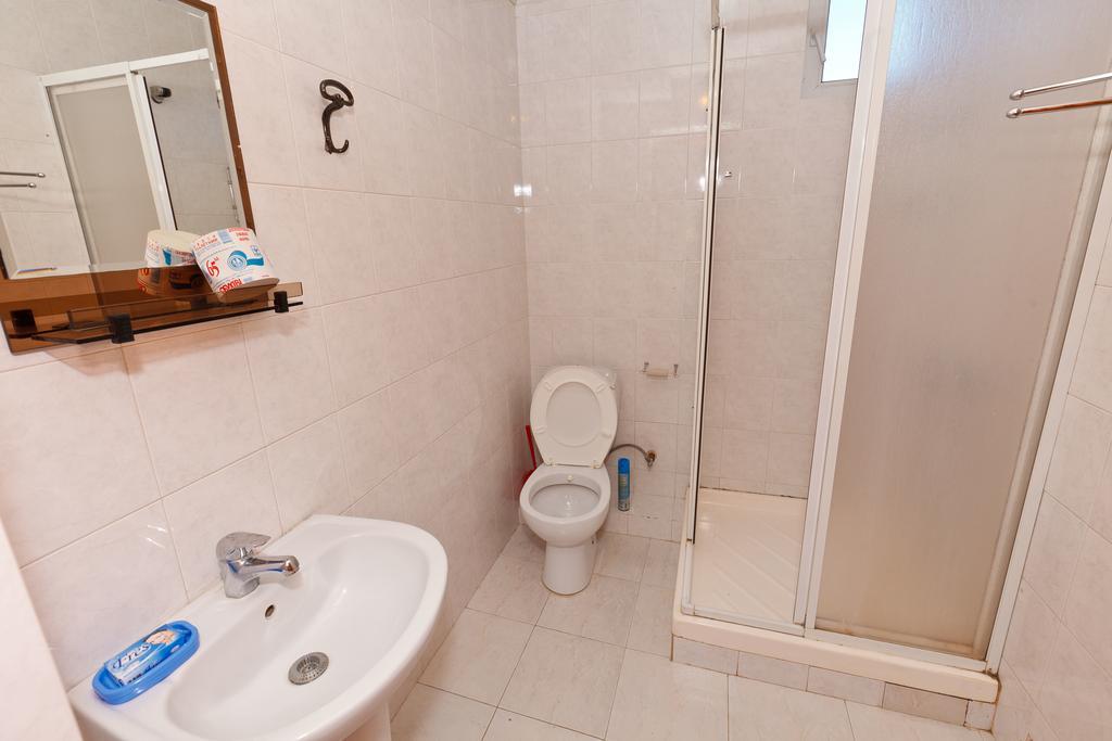Hotel Apollon บาคูเรียนี ห้อง รูปภาพ